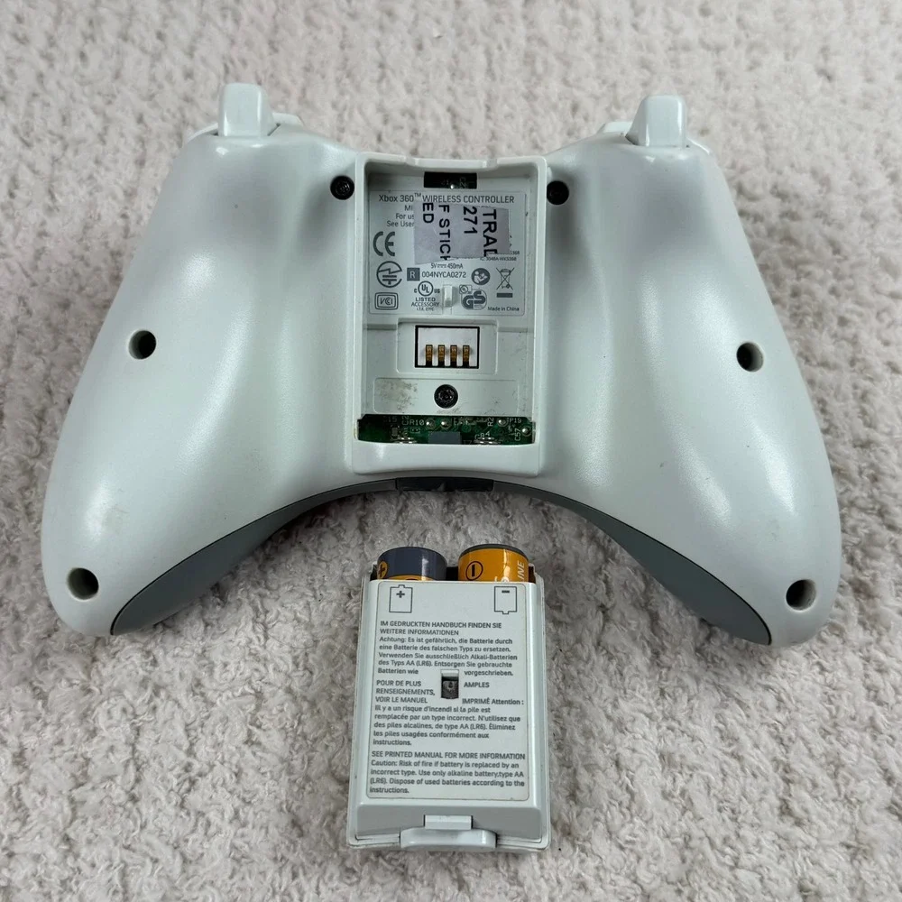 Official Microsoft Xbox 360 Wireless Controller OEM Genuine With Back Cover